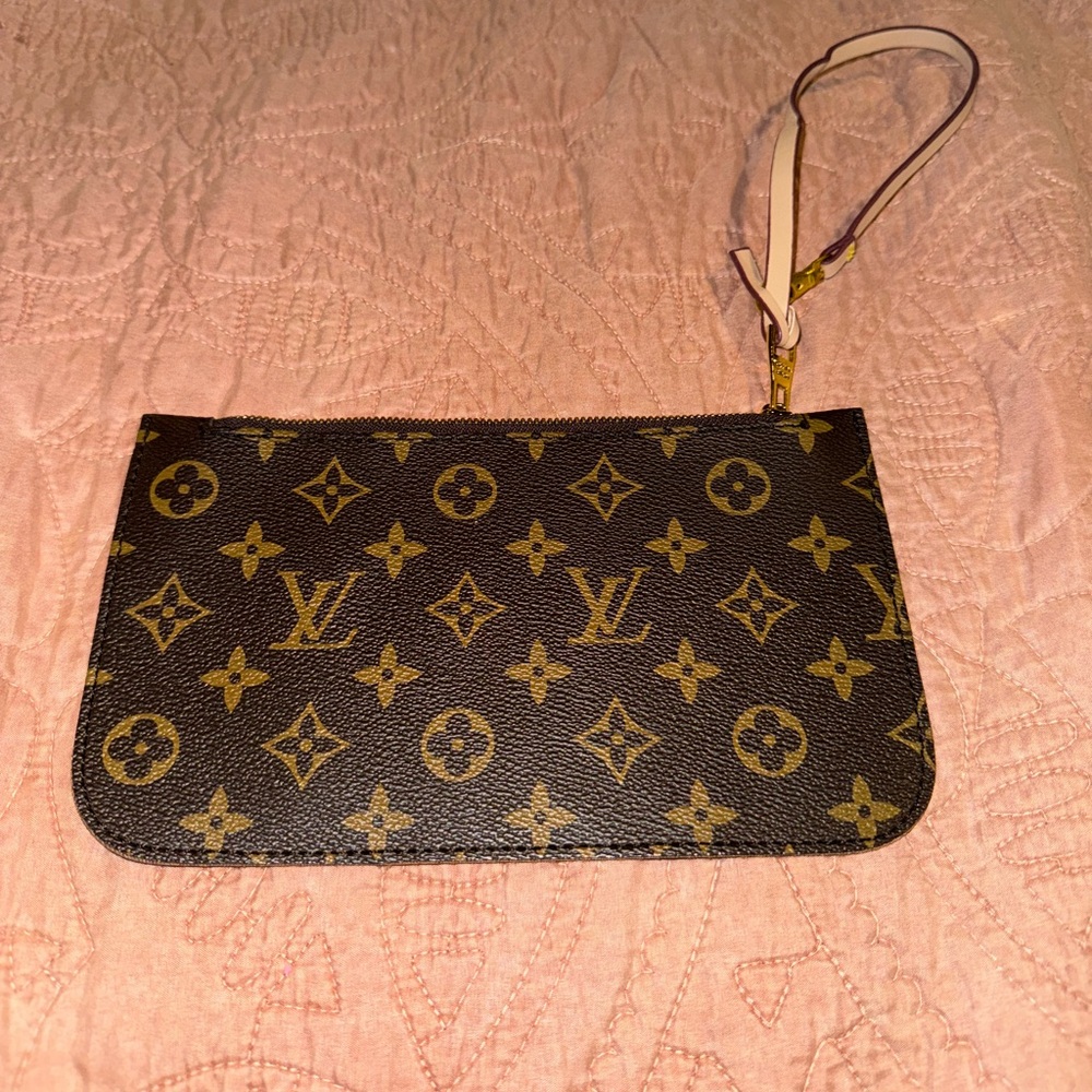 Wristlet